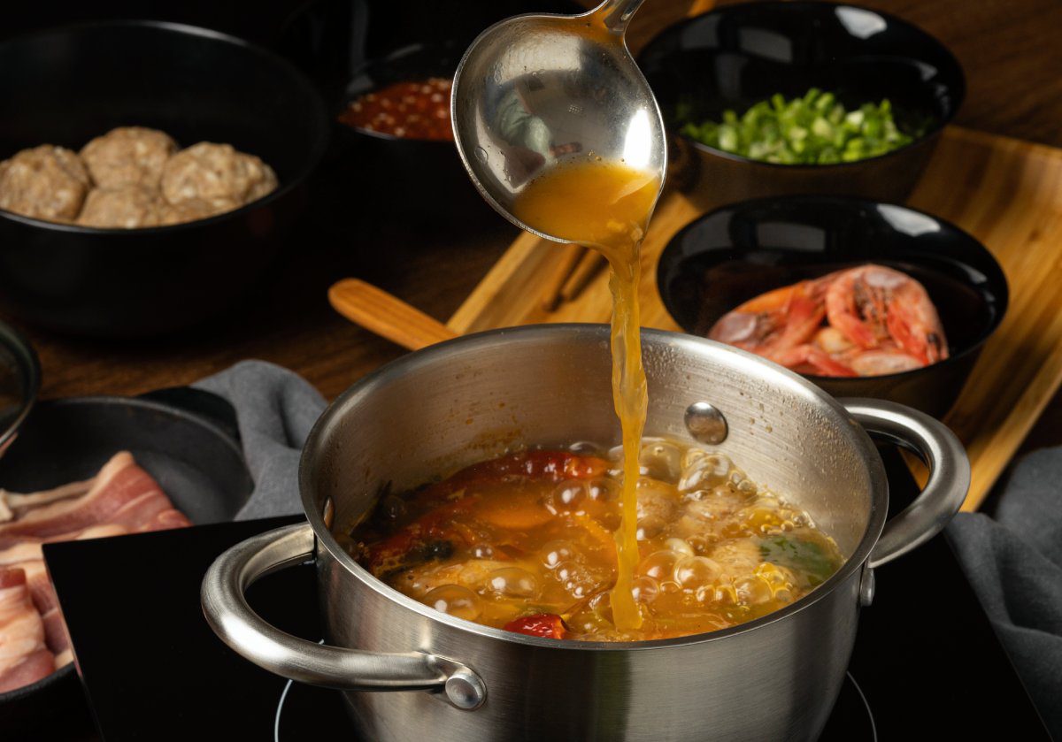 Cocinando sopa a fuego lento